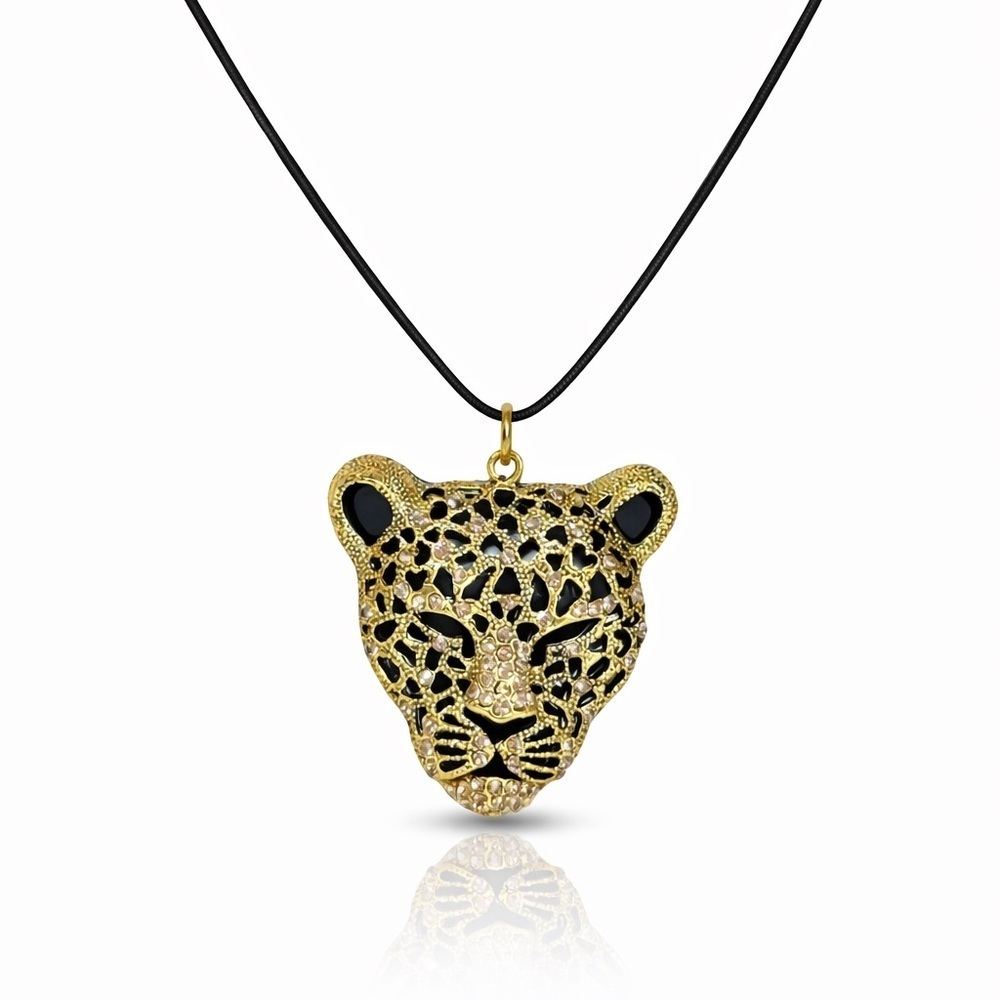 ⚜️ Elegant Gold and Black Leopard Pendant Necklace